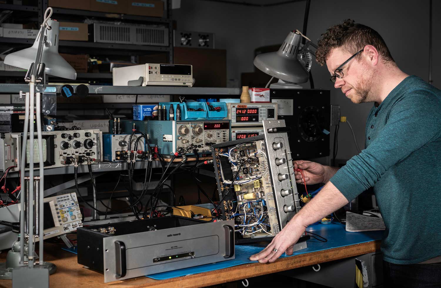 audiotuning-marken-audio-research-1 audiotuning-marken-audio-research-1